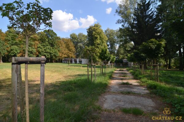 zamek-choustnik-chateau-cz-0027