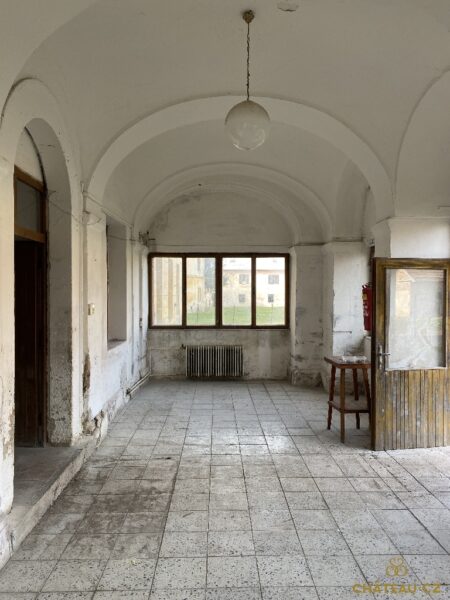Chateau Kastice 36