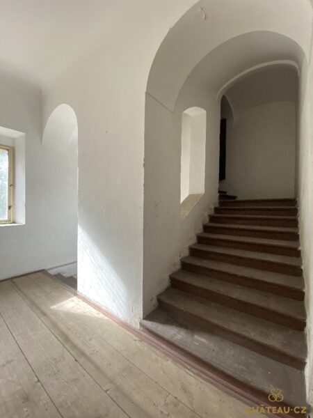 Chateau Kastice 50