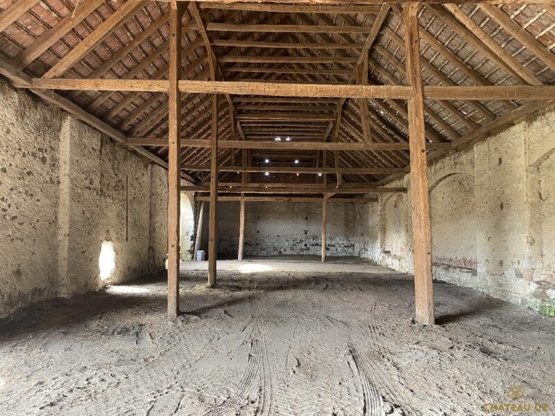 Chateau Kastice 56